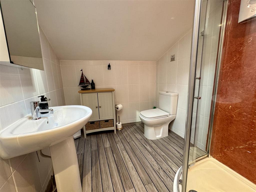 Shower Room/WC