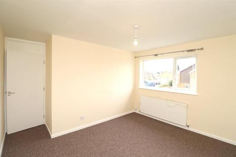 3 bedroom semi-detached house to rent, Rectory Close, Exhall, Coventry