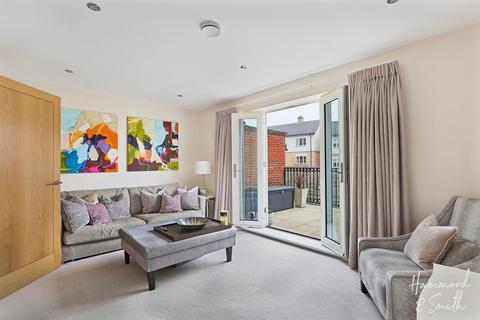 24 Mowbray Close, Epping, CM16 5AZ