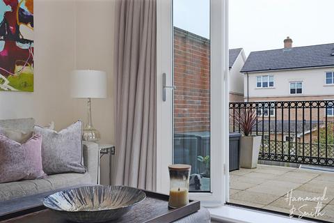 24 Mowbray Close, Epping, CM16 5AZ