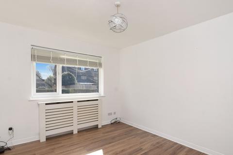 30 Midsummer Meadow, Shoeburyness, Southend-on-sea, SS3 8UX