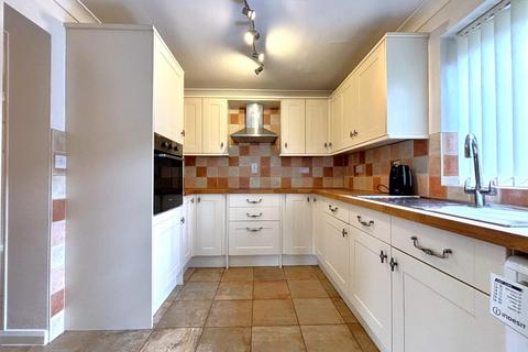 2 bedroom semi-detached bungalow for sale, Oldfield Rise, Whitwell
