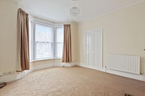3 bedroom terraced house for sale, Preston Road, London SE19