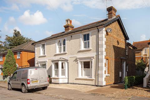 3 bedroom semi-detached house for sale, Ladbroke Road, Epsom