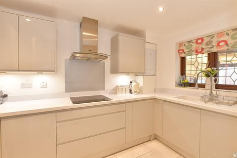 3 bedroom terraced house for sale, Gibson Road, Dagenham, Essex