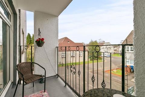 2 bedroom flat for sale, Lennox Avenue, East Dunbartonshire G62