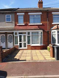 2 bedroom terraced house to rent, Kendal avenue, Barking IG11