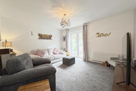 4 bedroom semi-detached house for sale, Alexander Grove, Par