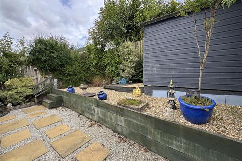 4 bedroom semi-detached house for sale, Alexander Grove, Par