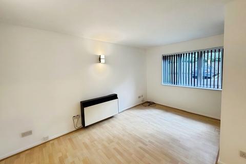 1 bedroom ground floor flat to rent, Gippeswyk Road, Ipswich IP2