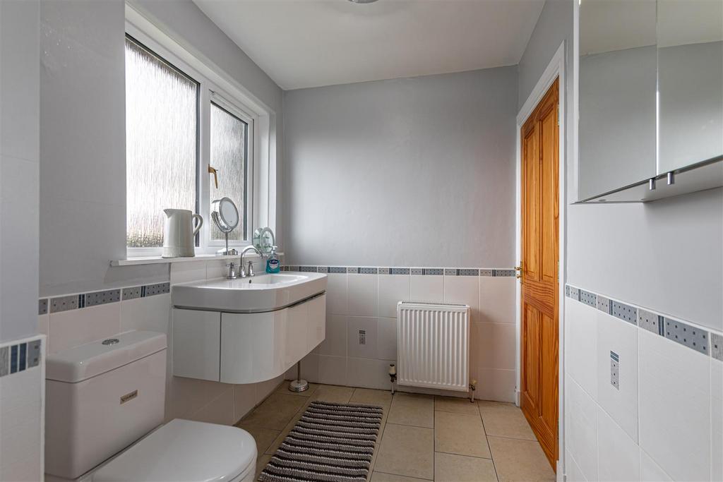 64 Forest Gardens Galashiels 27.JPG