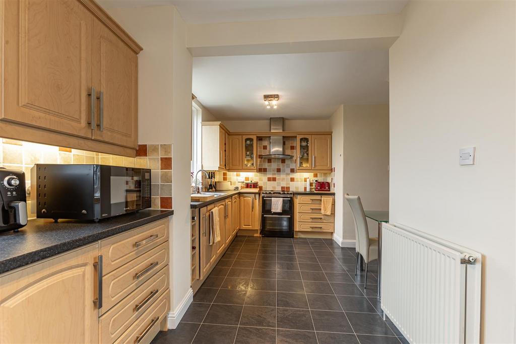 64 Forest Gardens Galashiels 12.JPG