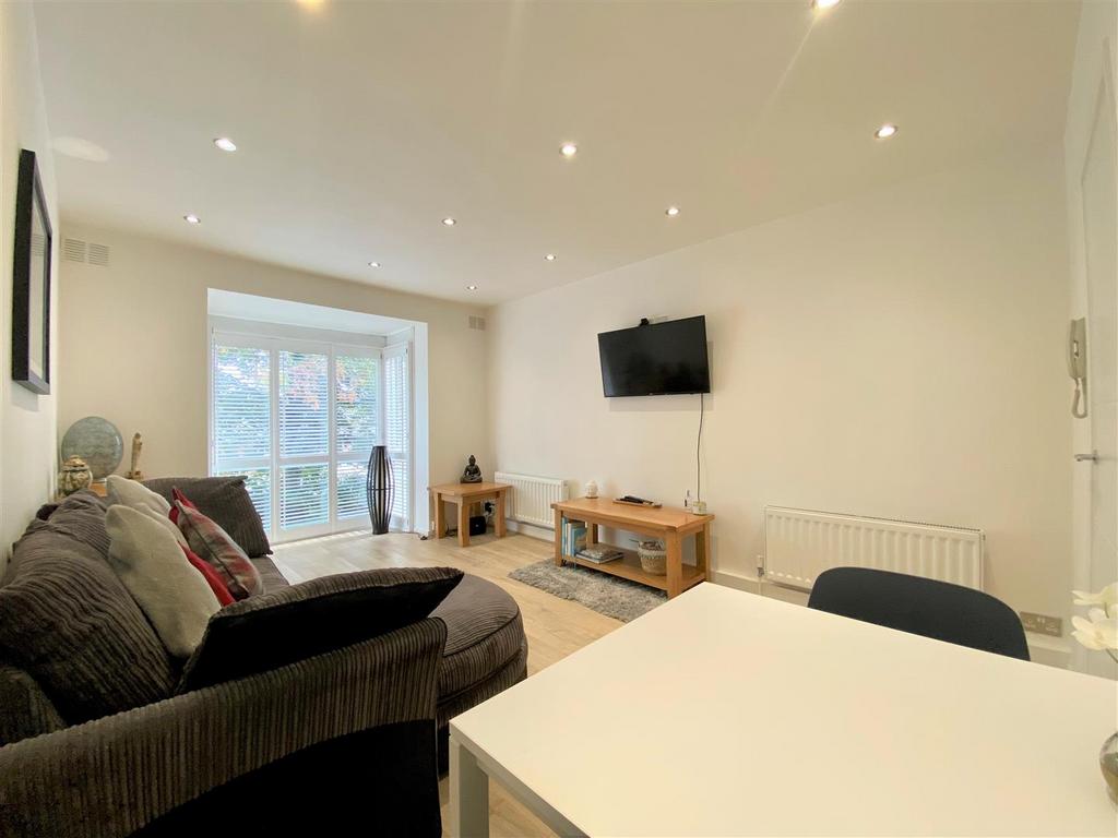 Living Room Aspect 2