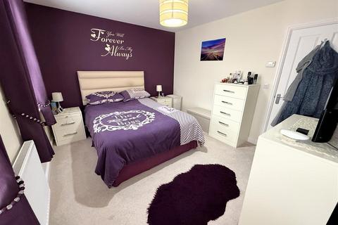 24 Banks Close, Goole, DN14 6YR
