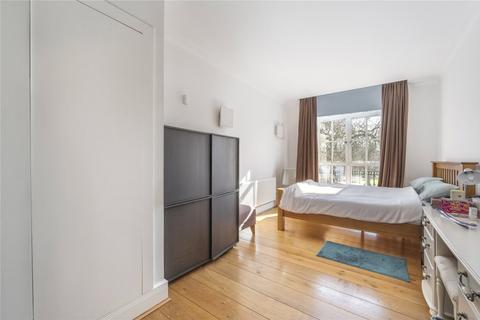 2 bedroom apartment for sale, Russell Square, Bloomsbury, London, WC1B