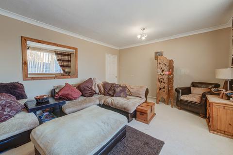 7, St Hilary Court Tidenham Road, Cardiff, CF5 5EF