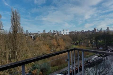 1 bedroom apartment to rent, Palmers Road, London E2