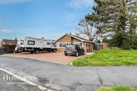 2 bedroom detached bungalow for sale, Ranworth Drive, Ormesby