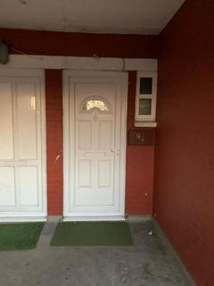 9a Tudor Parade, Romford, RM6 6PS