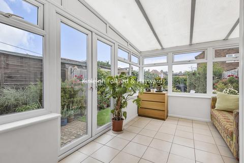 4 bedroom semi-detached house for sale, Johnson Road, Bromley