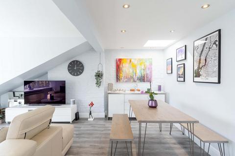 2 bedroom flat for sale, Upper Park Road, Belsize Park