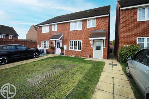 4 bedroom semi-detached house for sale, Ashfield Drive, Letchworth Garden City, SG6 1GP