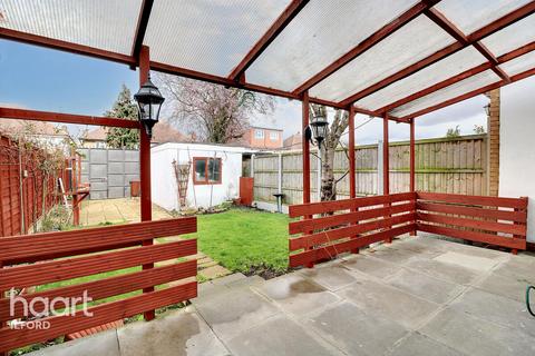 3 bedroom terraced house for sale, Perth Road, Ilford