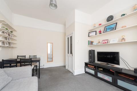 1 bedroom flat for sale, High Road Leytonstone, London, E11 3DA