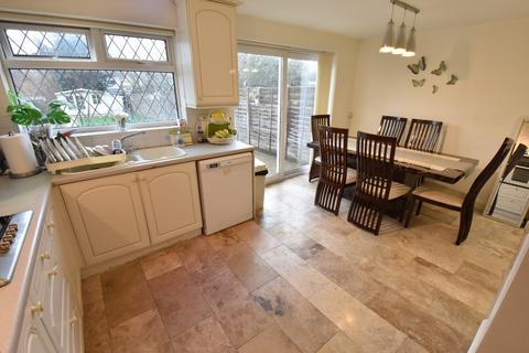 15 Alton Road, Luton, LU1 3NS