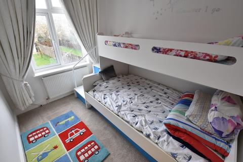 15 Alton Road, Luton, LU1 3NS