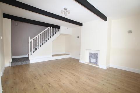 2 bedroom end of terrace house to rent, Market Street, Thornton, Bradford