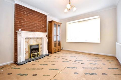 3 bedroom bungalow for sale, Blackthorn Way, Wakefield, West Yorkshire