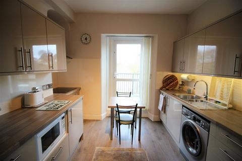 2 bedroom flat for sale, Union Street, Torquay, TQ1 4BY