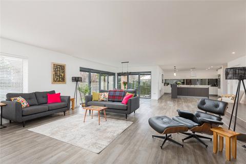 1a Roull Road, Edinburgh, EH12 7JW