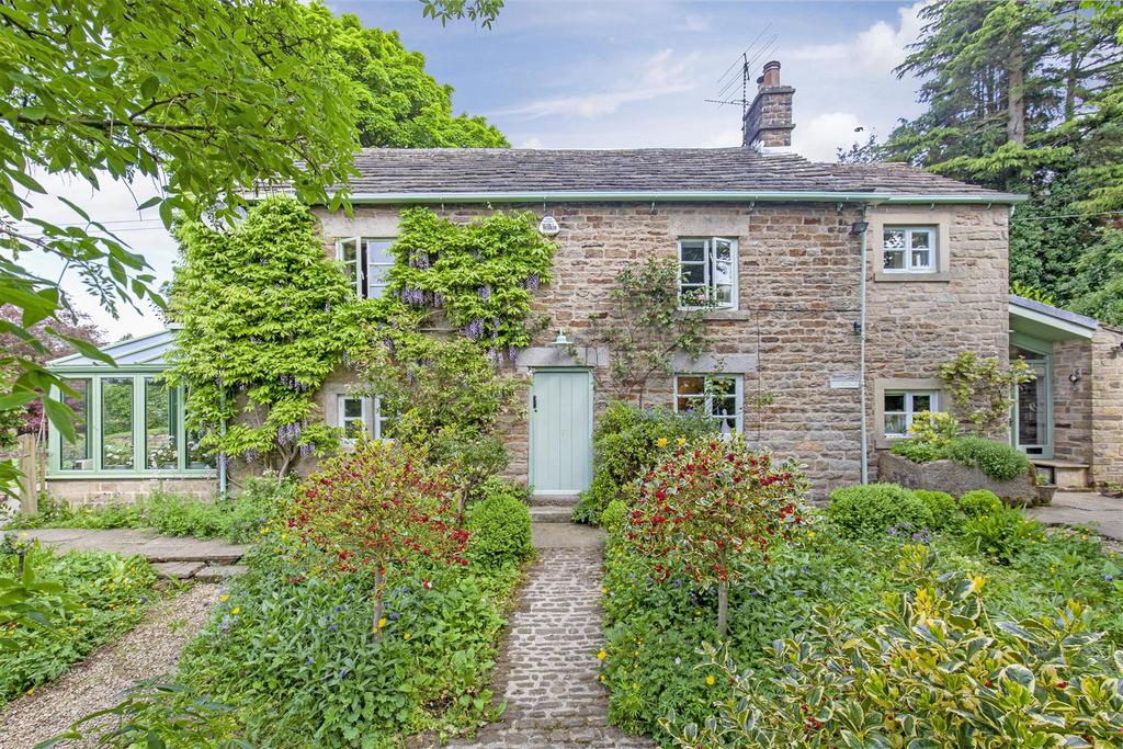 Gatehouse Lane, Hathersage, Hope Valley 4 bed detached house for sale