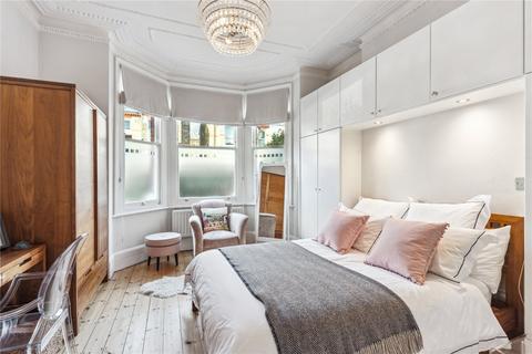 1 bedroom apartment for sale, Boundaries Road, SW12