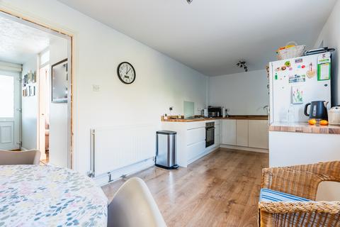 16 Beach Road, Severn Beach, Bristol, BS35 4PF