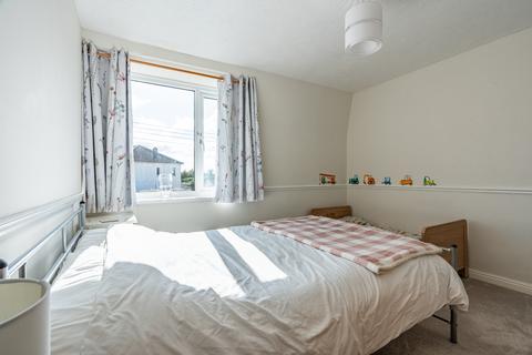 16 Beach Road, Severn Beach, Bristol, BS35 4PF
