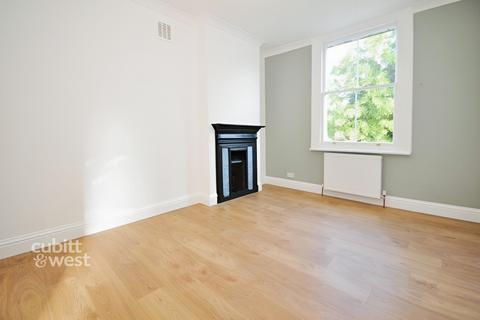 2 bedroom flat to rent, Cheam Road Sutton SM1