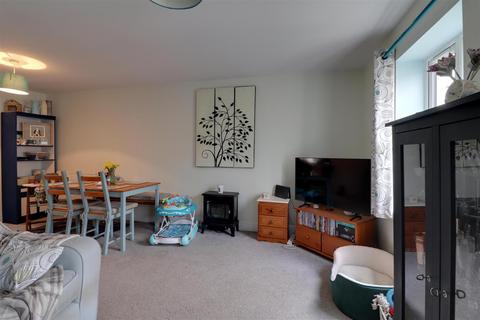 3 bedroom terraced house for sale, Greenaways, Ebley, Stroud