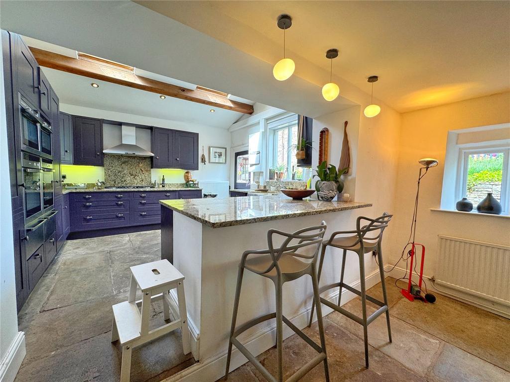 Breakfast Bar