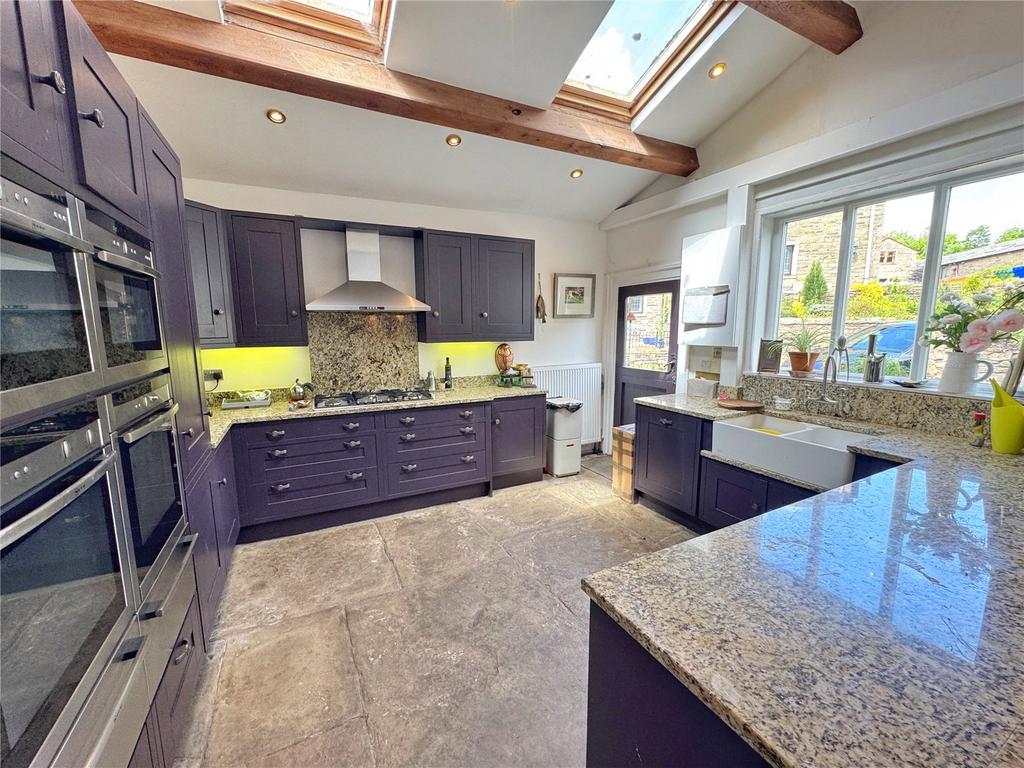 Large Kitchen