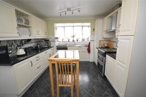 4 bedroom detached house for sale, Woodmere, Luton, Bedfordshire, LU3