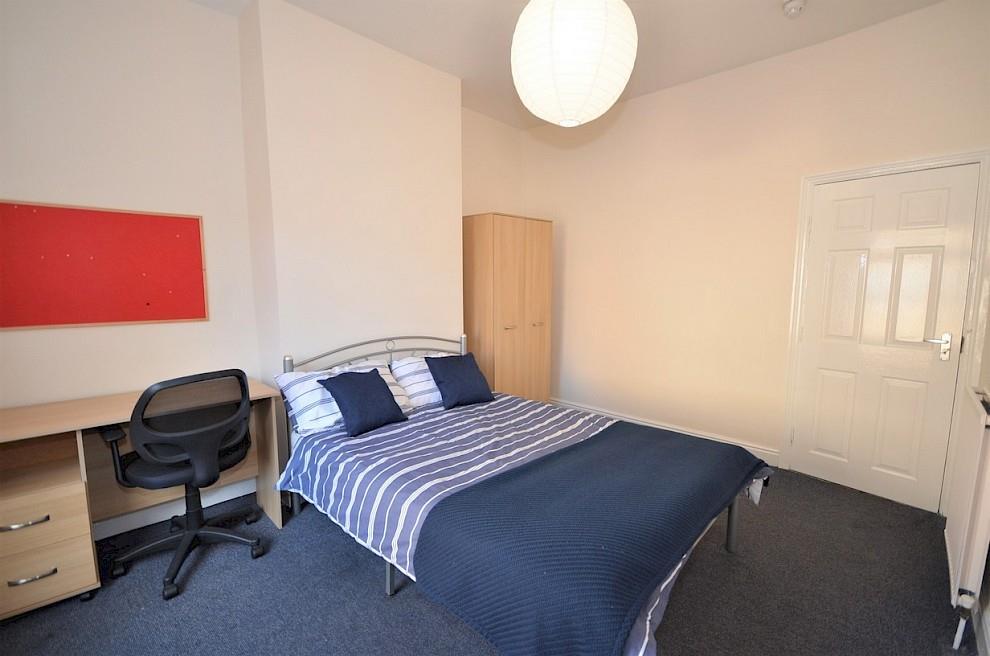 08 -58-brocco-bank-sheffield.990x0.jpg