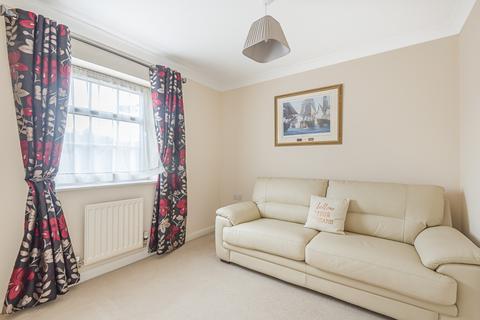 2 Houghton Square, Sherfield On Loddon, Hook, RG27 0SL