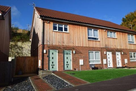 1 bedroom flat to rent, Helms Way, Chatham