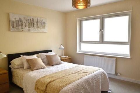 1 bedroom flat to rent, Helms Way, Chatham