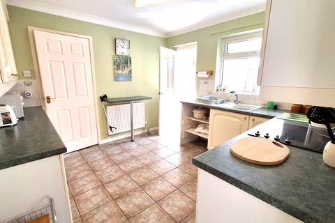 3 bedroom detached bungalow for sale, Glenfield Avenue, Felixstowe IP11