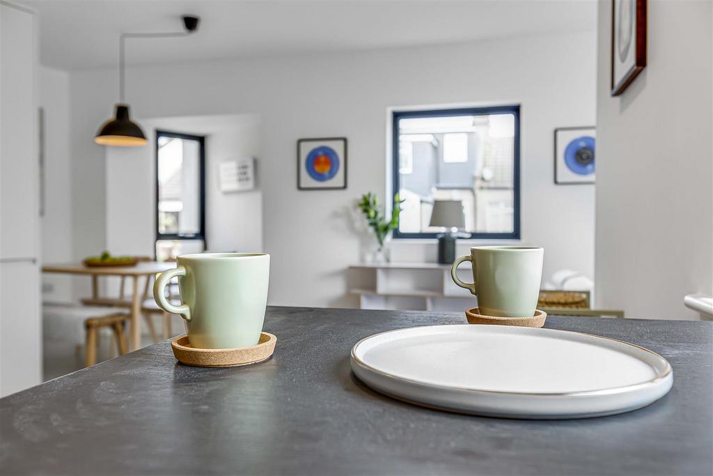 KFH-Unit 7 034-38 Inglemere Road-1.JPG