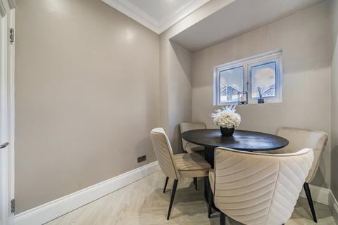 183 Sidcup Hill, Sidcup, DA14 6JS